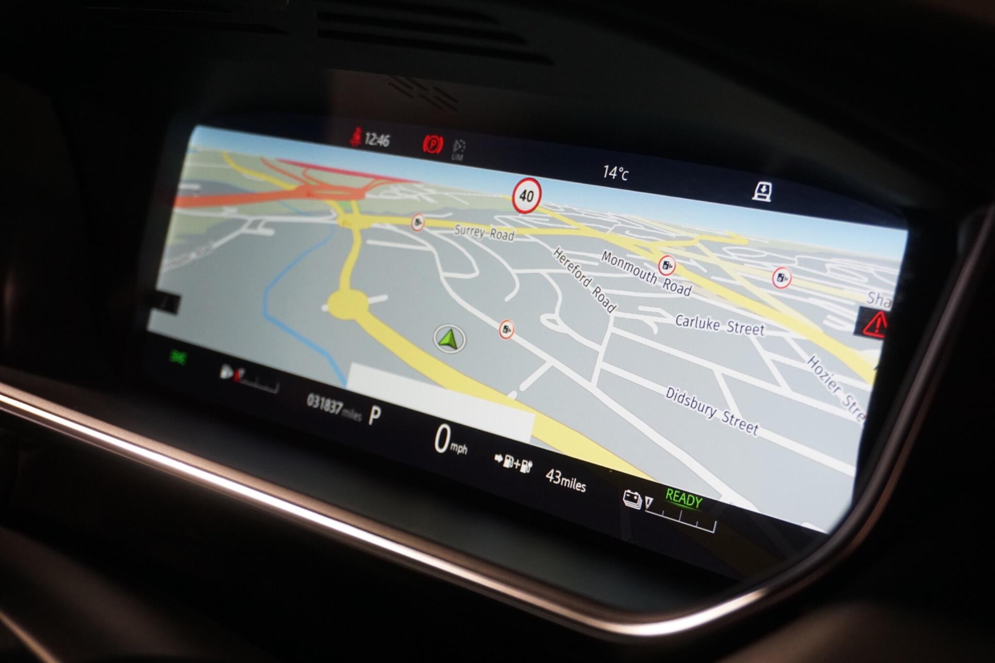 Land Rover Range Rover Sport 2.0 P400e 13.1kWh HSE Dynamic Black SUV 5dr Petrol Plug-in Hybrid Auto 4WD Euro 6 (s/s) (404 ps)